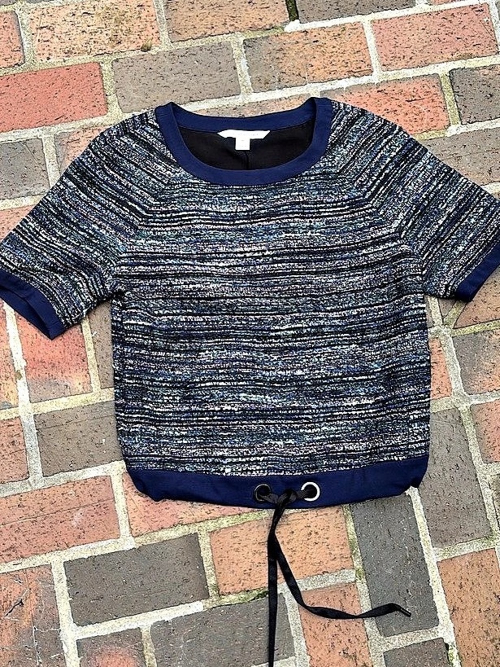 DVF Short Sleeve Abstract Top in Blue & Black Size Medium
